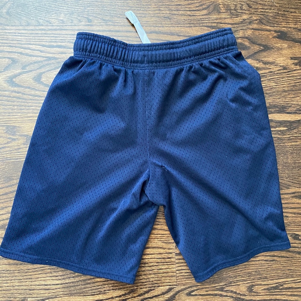 ATHLETIC SHORTS - Picture 2 of 3